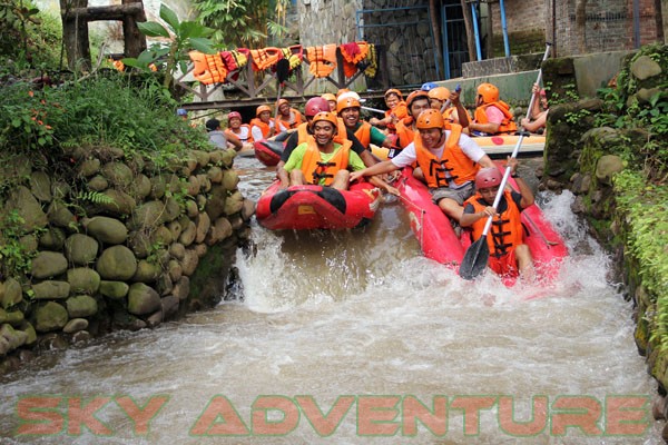 kegiatan outing PT Catur Bangun Mandiri di ciater bersama Sky Adventure Indonesia (7)